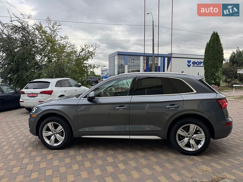 Внедорожник / Кроссовер Audi Q5 2018 в Ровно