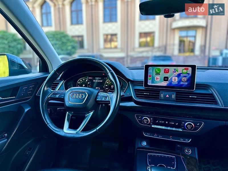Позашляховик / Кросовер Audi Q5 2018 в Києві