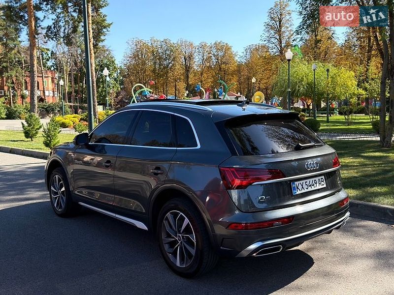 Позашляховик / Кросовер Audi Q5 2021 в Харкові