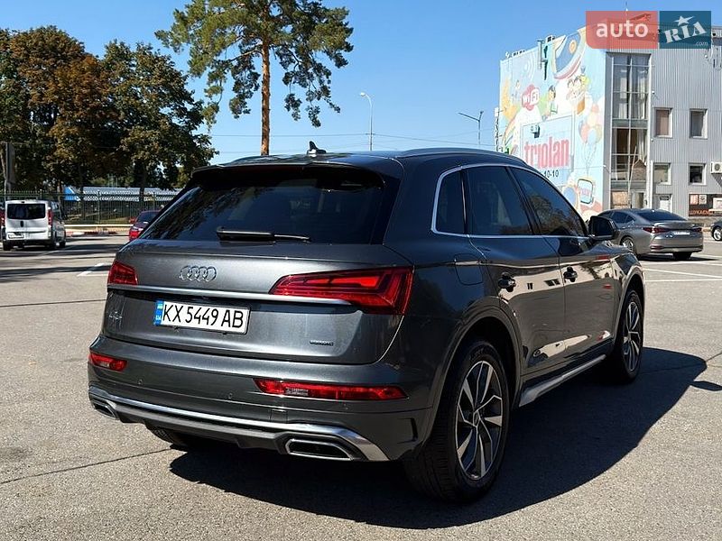 Позашляховик / Кросовер Audi Q5 2021 в Харкові