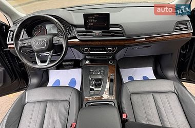 Внедорожник / Кроссовер Audi Q5 2018 в Дрогобыче