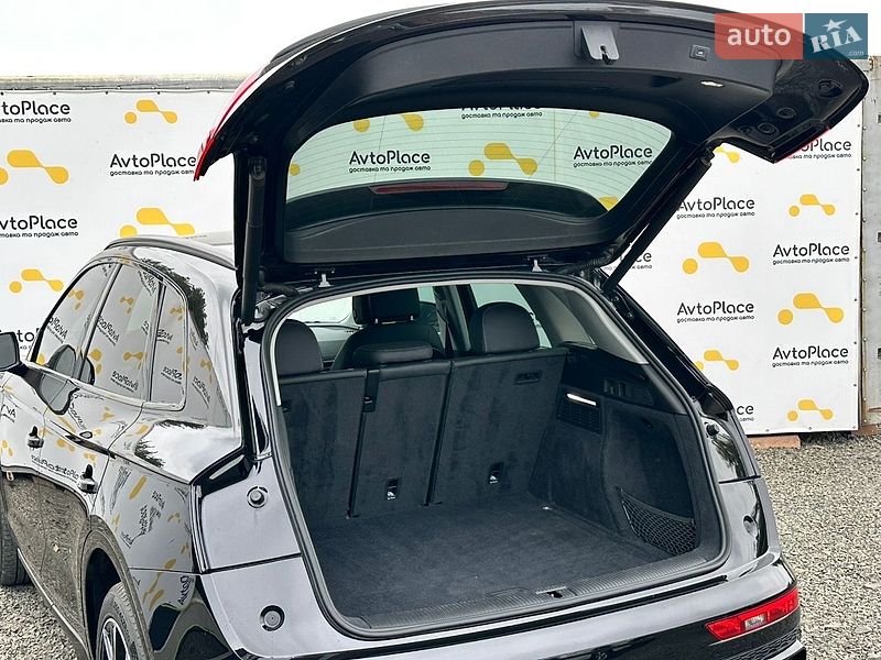 Внедорожник / Кроссовер Audi Q5 2020 в Луцке