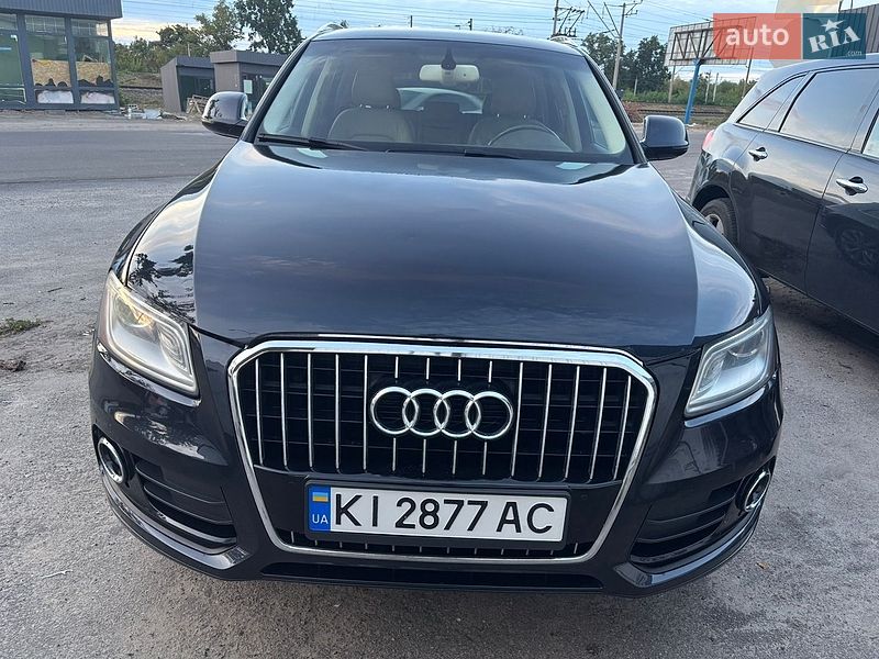 Позашляховик / Кросовер Audi Q5 2015 в Києві