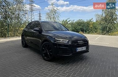 Внедорожник / Кроссовер Audi Q5 2017 в Киеве