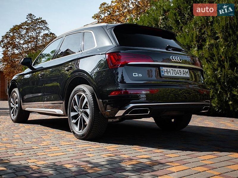 Позашляховик / Кросовер Audi Q5 2022 в Одесі