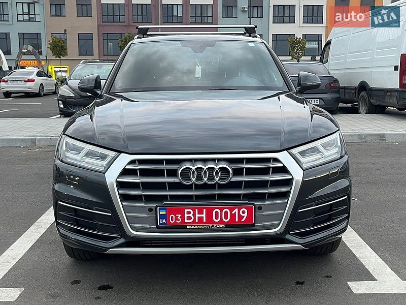 Внедорожник / Кроссовер Audi Q5 2017 в Ровно