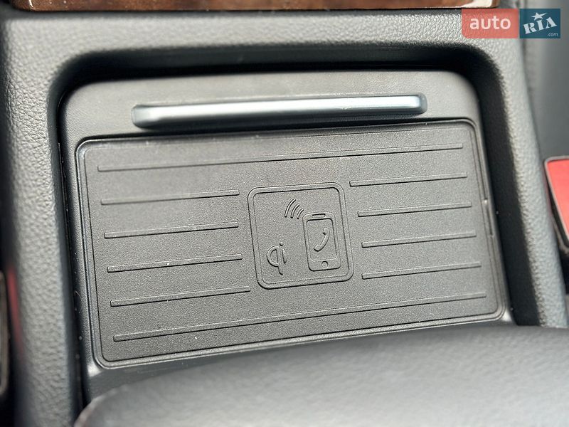 Внедорожник / Кроссовер Audi Q5 2019 в Черновцах