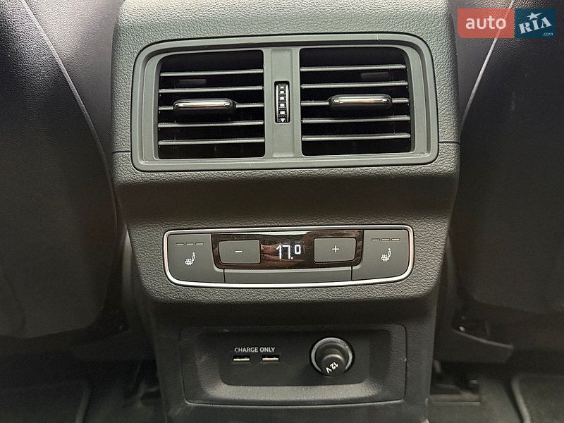 Внедорожник / Кроссовер Audi Q5 2021 в Львове