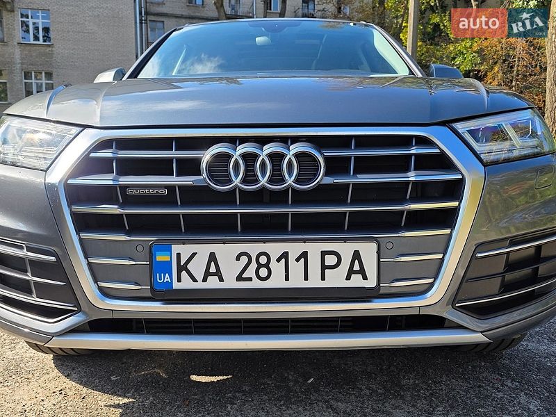 Позашляховик / Кросовер Audi Q5 2018 в Києві