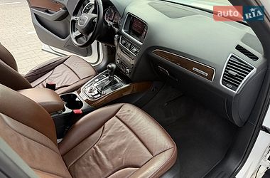 Внедорожник / Кроссовер Audi Q5 2013 в Дубно