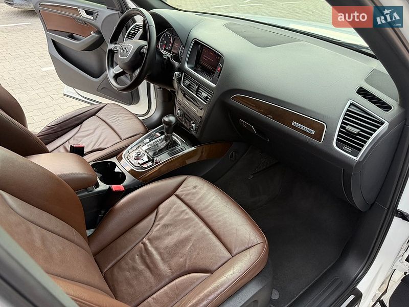 Внедорожник / Кроссовер Audi Q5 2013 в Дубно