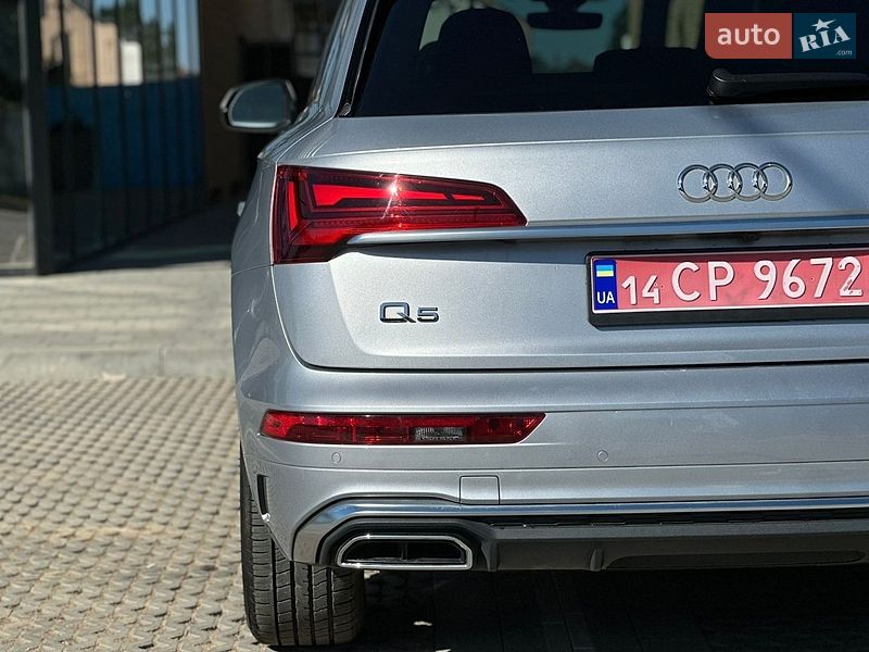 Внедорожник / Кроссовер Audi Q5 2022 в Самборе