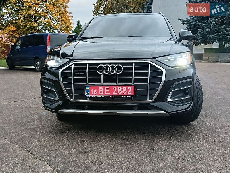 Внедорожник / Кроссовер Audi Q5 2021 в Ровно