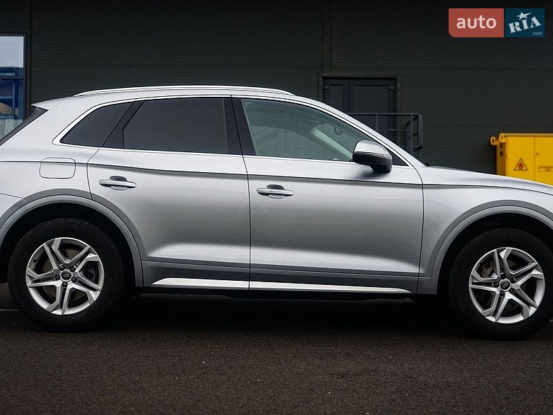 Внедорожник / Кроссовер Audi Q5 2018 в Львове