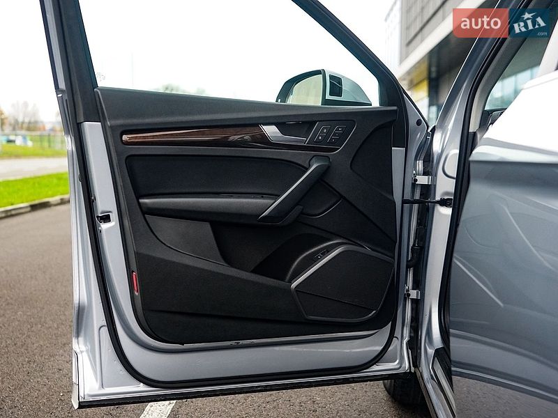 Внедорожник / Кроссовер Audi Q5 2018 в Львове