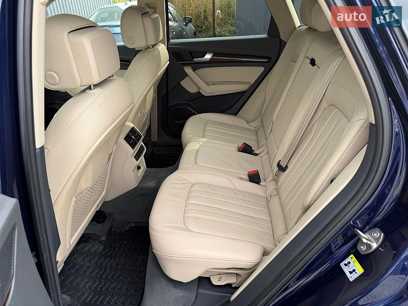 Внедорожник / Кроссовер Audi Q5 2018 в Львове