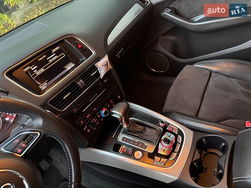 Внедорожник / Кроссовер Audi Q5 2013 в Киеве