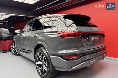 Позашляховик / Кросовер Audi Q6 e-tron 2024 в Києві