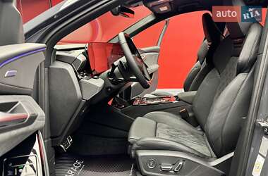 Внедорожник / Кроссовер Audi Q6 e-tron 2024 в 