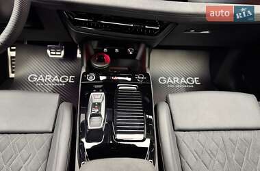 Внедорожник / Кроссовер Audi Q6 e-tron 2024 в 