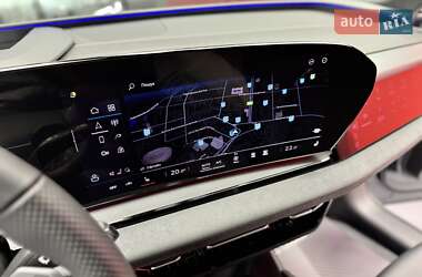 Внедорожник / Кроссовер Audi Q6 e-tron 2024 в 