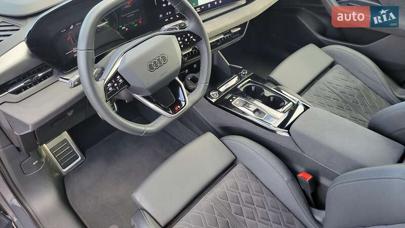 Внедорожник / Кроссовер Audi Q6 e-tron 2024 в Хмельницком