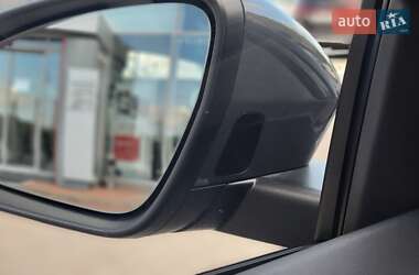 Внедорожник / Кроссовер Audi Q6 e-tron 2024 в 