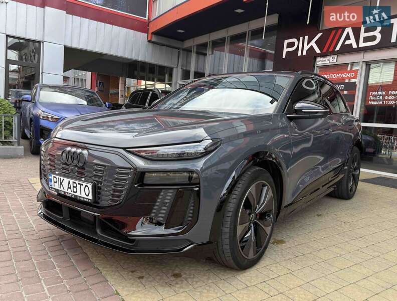 Внедорожник / Кроссовер Audi Q6 e-tron 2024 в Львове
