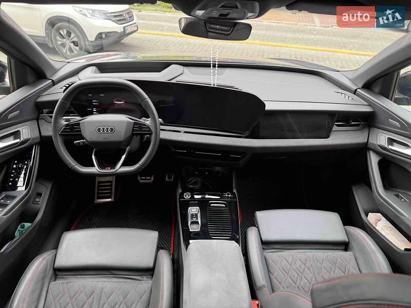 Внедорожник / Кроссовер Audi Q6 e-tron 2024 в Львове