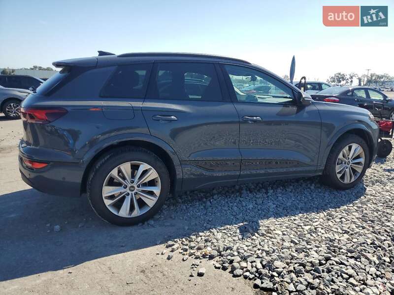 Внедорожник / Кроссовер Audi Q6 e-tron 2025 в Ивано-Франковске