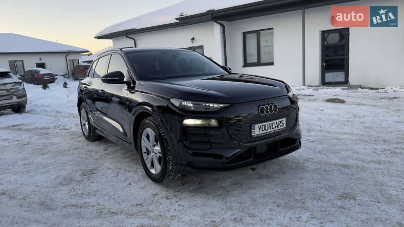 Audi Q6 e-tron 2024