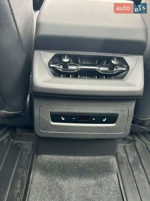 Внедорожник / Кроссовер Audi Q6 e-tron 2025 в Львове фото 14 Внедорожник / Кроссовер Audi Q6 e-tron 2025 в Львове