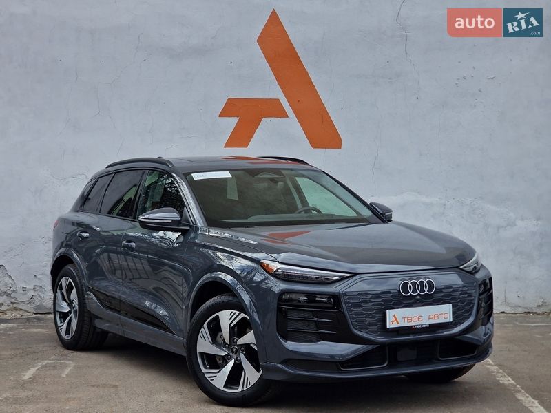 Внедорожник / Кроссовер Audi Q6 e-tron 2024 в Одессе