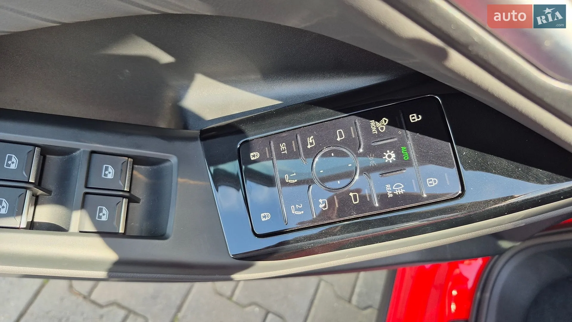 2025 Audi Q6 - мініатюра 31