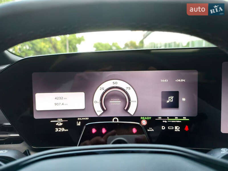 Позашляховик / Кросовер Audi Q6L e-tron 2025 в Києві