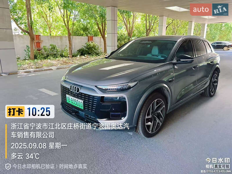 Позашляховик / Кросовер Audi Q6L e-tron 2025 в Києві