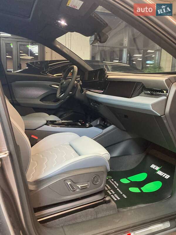 Внедорожник / Кроссовер Audi Q6L e-tron 2025 в Львове