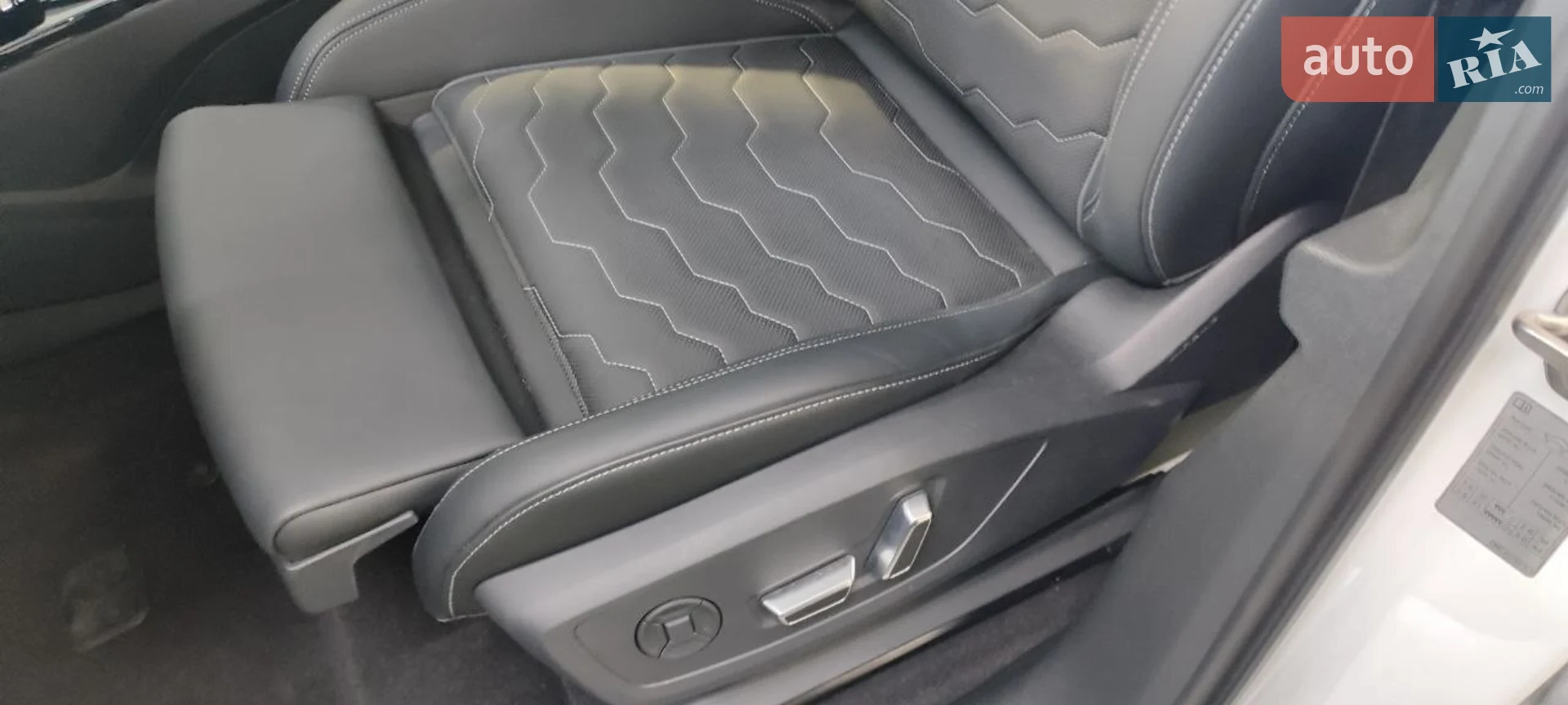 2025 Audi Q6 - мініатюра 29