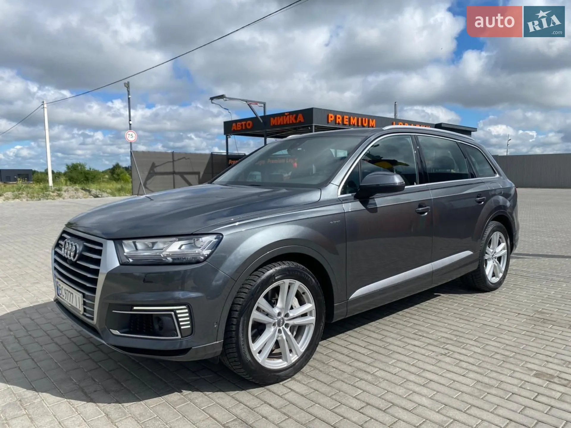 2016 Audi Q7 - мініатюра 43