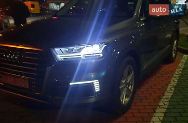 Внедорожник / Кроссовер Audi Q7 e-tron 2016 в Ужгороде