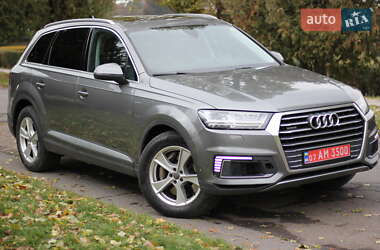 Внедорожник / Кроссовер Audi Q7 e-tron 2016 в Ужгороде