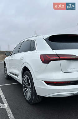 Універсал Audi Q7 e-tron 2019 в Рівному