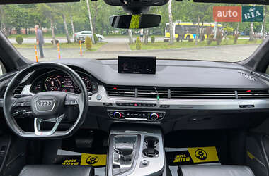 Внедорожник / Кроссовер Audi Q7 e-tron 2018 в 