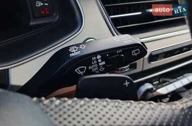 Внедорожник / Кроссовер Audi Q7 e-tron 2016 в 