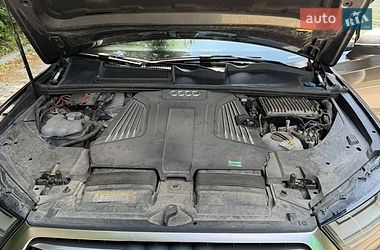 Внедорожник / Кроссовер Audi Q7 e-tron 2018 в Кременце