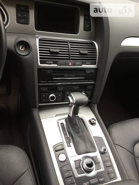 Внедорожник / Кроссовер Audi Q7 2014 в Ирпене