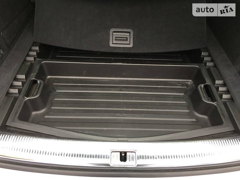 Позашляховик / Кросовер Audi Q7 2014 в Ірпені