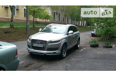 Внедорожник / Кроссовер Audi Q7 2006 в Киеве