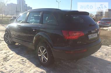  Audi Q7 2007 в Киеве