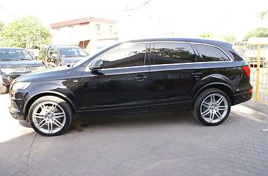 Позашляховик / Кросовер Audi Q7 2010 в Одесі